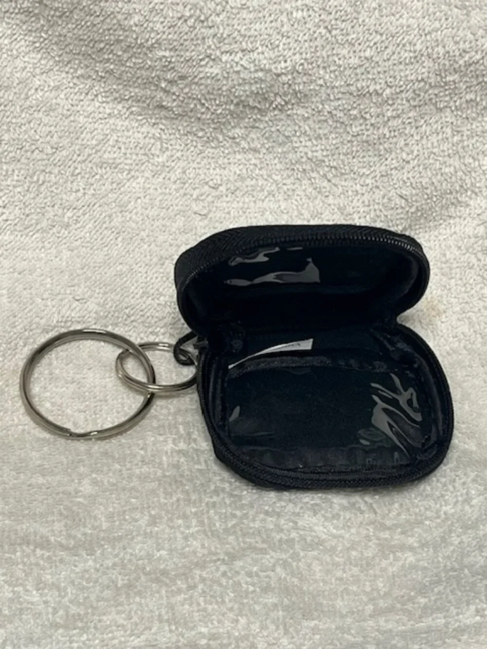 SanDisk Memory/Flash Card Travel Zip Pouch Case Keychain Logo Black 2.75